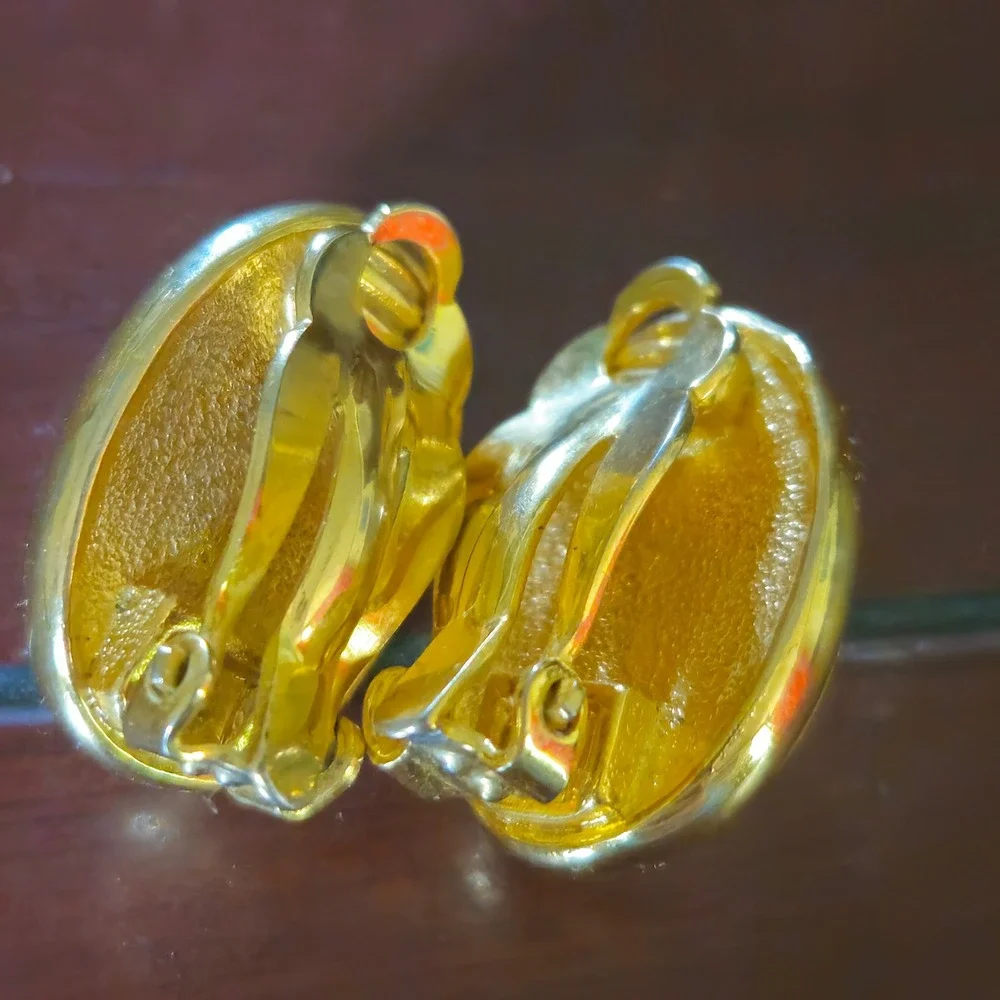 Vintage Gold Tone Faux Pearl Oval Clip On Earrings Large Cabochon Statement